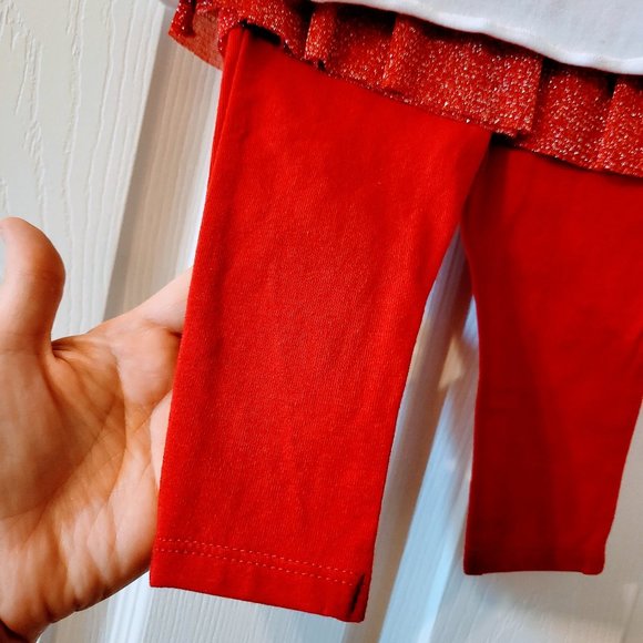 NWT Candy Canes "Sweet" Christmas/Holiday Two Piece w/Matching Socks-Sz 6 mos! - Picture 6 of 15